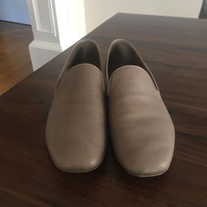 VINCE Bray leather smoking slipper